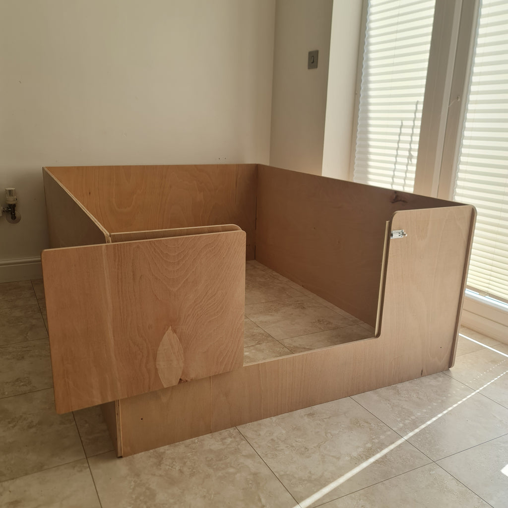 Massive Dog Whelping Box Made of Premium Oak Plywood