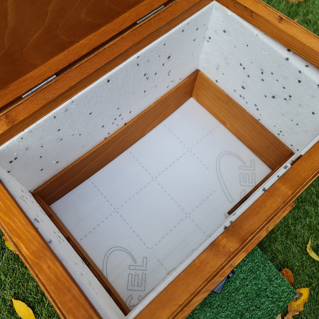  insulated tortoise house 