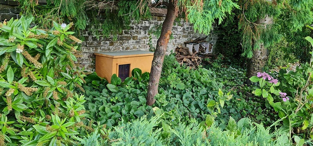 wildlife home , hedgehog house, garden wildlife ,garden wildlife, Garden Shelter , Garden House ,cat tray , cat sleep , cat outdoor , Cat House , cat home , cat help ,Cat Condo ,Cat Bed